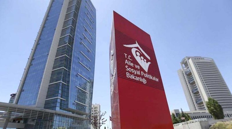 Evde Bakım Yardımı Hesaplara Yatırılmaya Başlandı