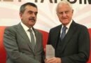 Bakan Tekin Hayırseverlerle Buluştu