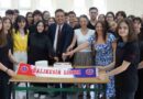 Milyonluk İzlenmeye Pastalı Kutlama