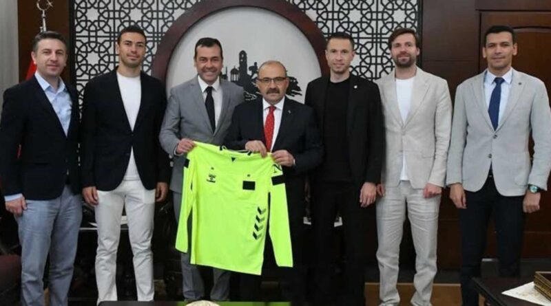 Vali Ustaoğlu’na Ziyaret