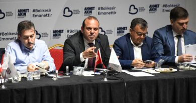 Büyükşehir, Altıeylül İlçe Muhtarlarını Dinledi
