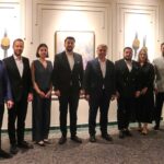 Canbey, Genç İş İnsanlarıyla Buluştu
