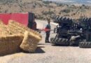 Saman Yüklü Traktör Devrildi
